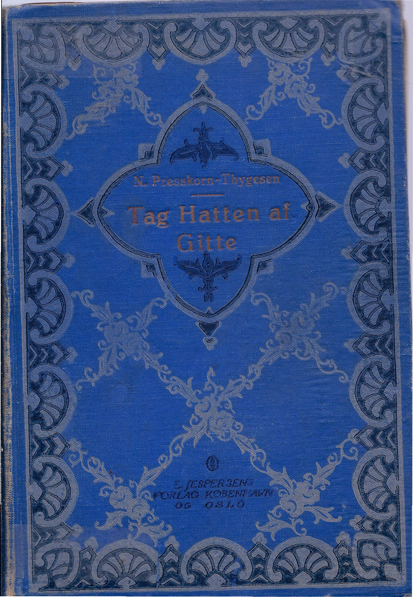 Tag Hatten af Gitte - Ninni Presskorn-Thygesen 1928-1